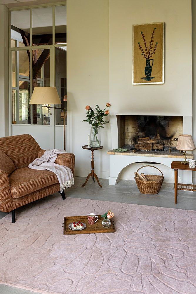 Laura Ashley Coleby Petals Chalk Pink 078802 Rug