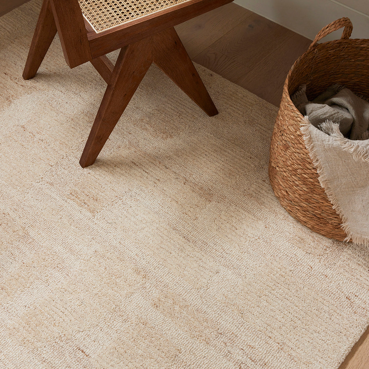 Alisa & Lysandra Dune Linen Rug