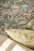Morris & Co Golden Lily Green - Red 130107 Rug