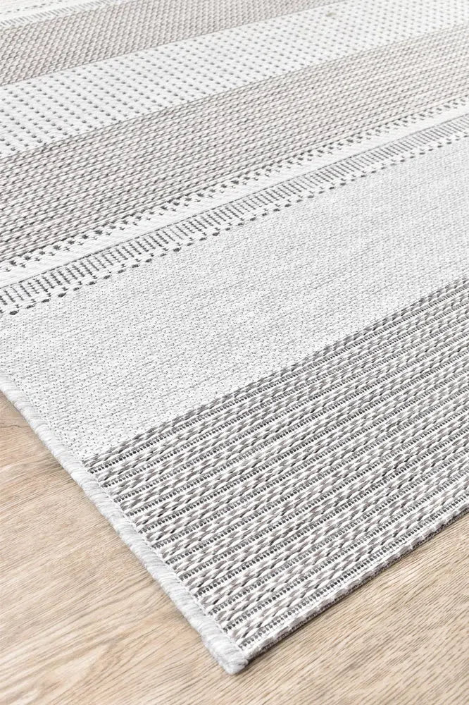 Vermont 37 Grey Outdoor Rug