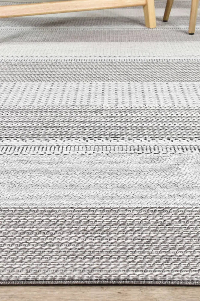 Vermont 37 Grey Outdoor Rug