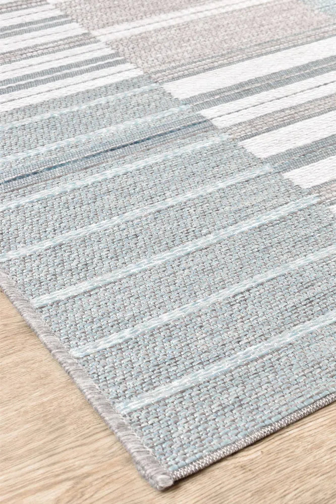 Vermont 54 Soft Blue Outdoor Rug