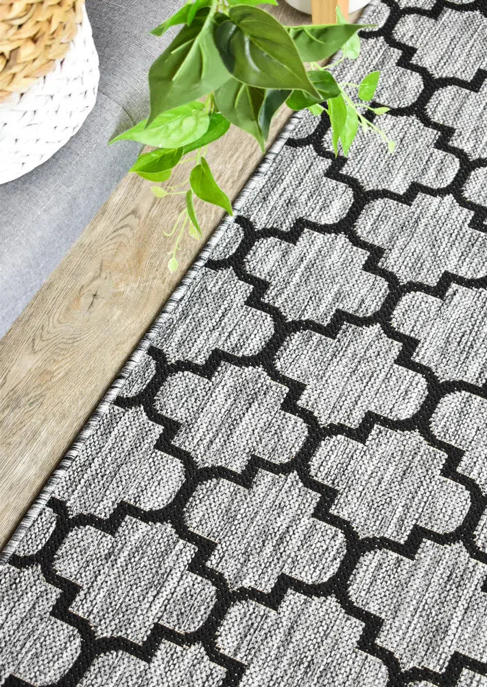 Alaska Indoor Outdoor 68 Grey Rug