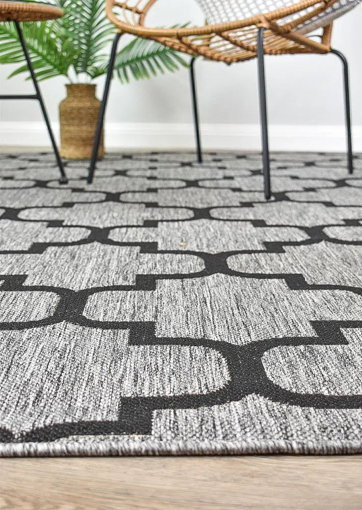 Alaska Indoor Outdoor 68 Grey Rug