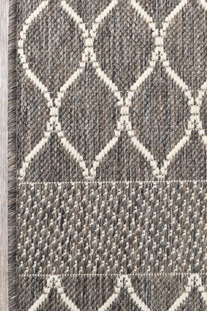 Alaska Indoor Outdoor 26 Beige Rug