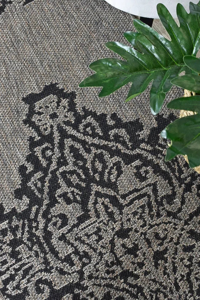 Alaska Indoor Outdoor 05 Brown Black Rug