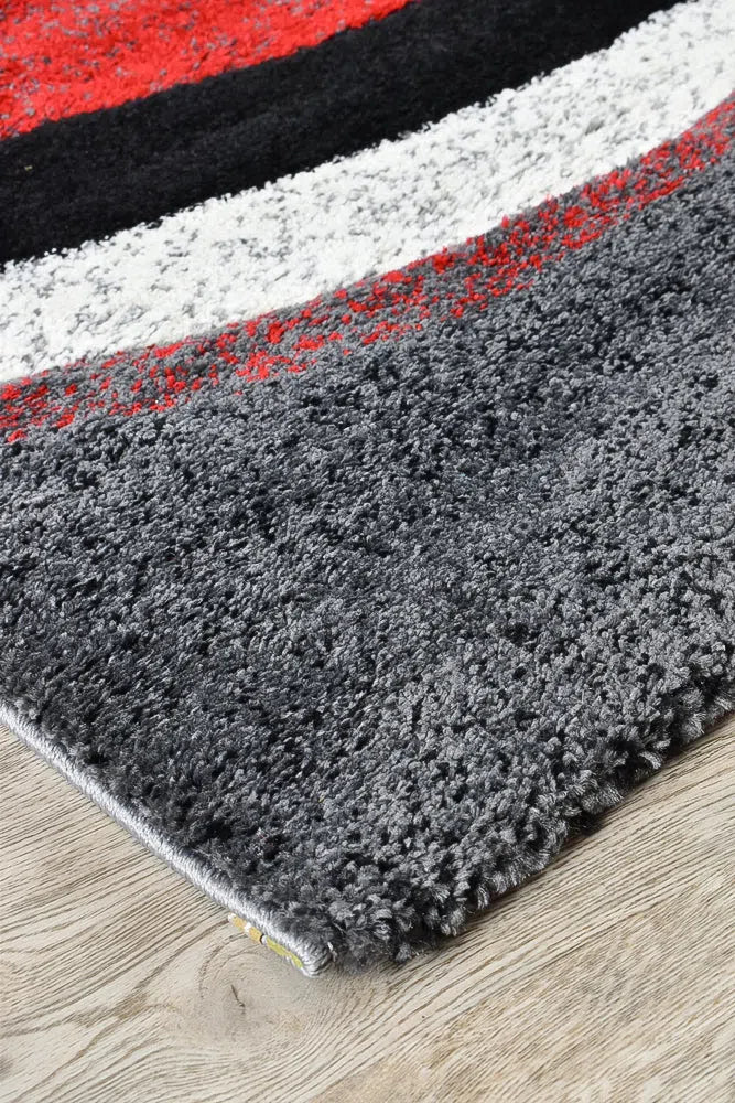 Dahlia 300 Red Rug