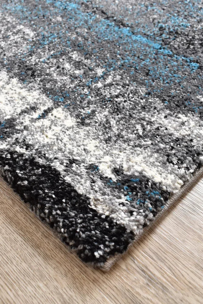 Dahlia 347 Turquoise Rug