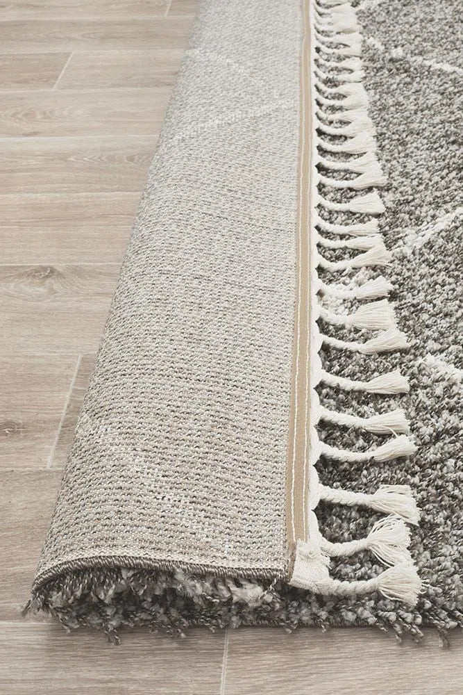 Saffron 22 Grey Rug