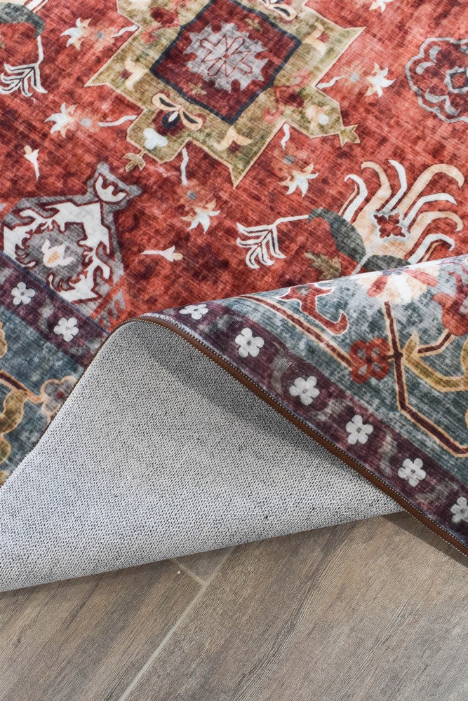 Soluna Damascus Rug