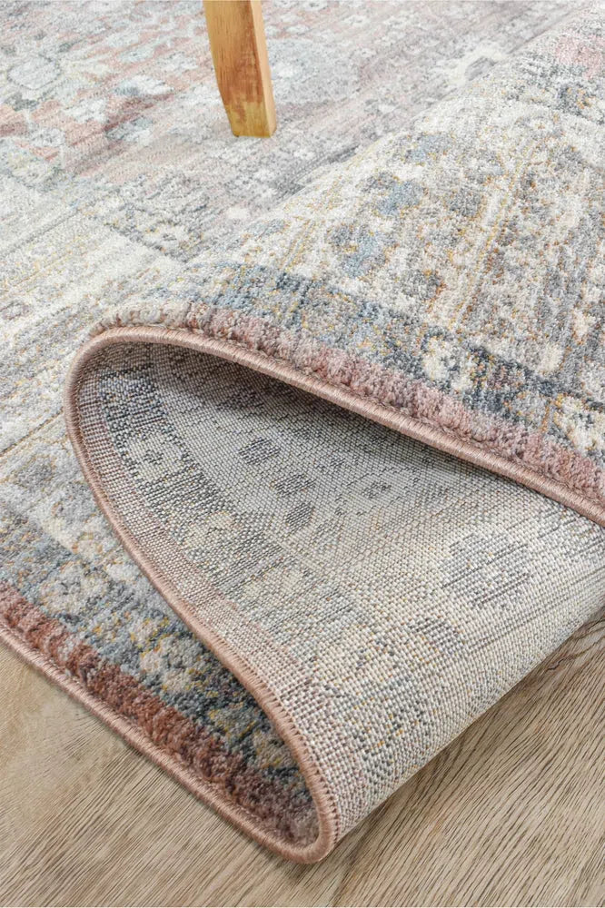 Novara Rose Balm Rug