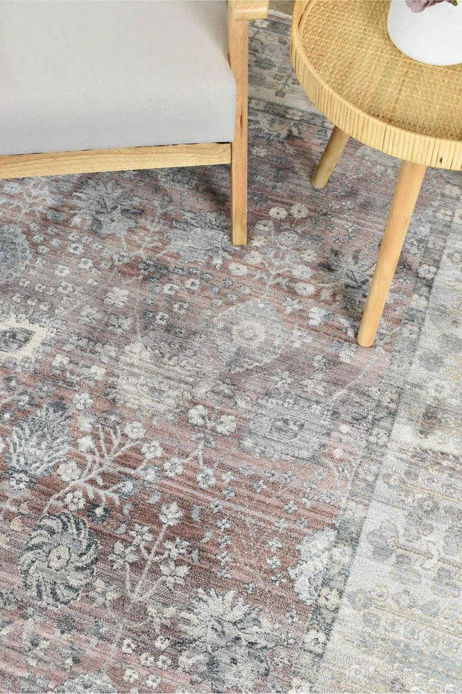 Novara Rose Balm Rug