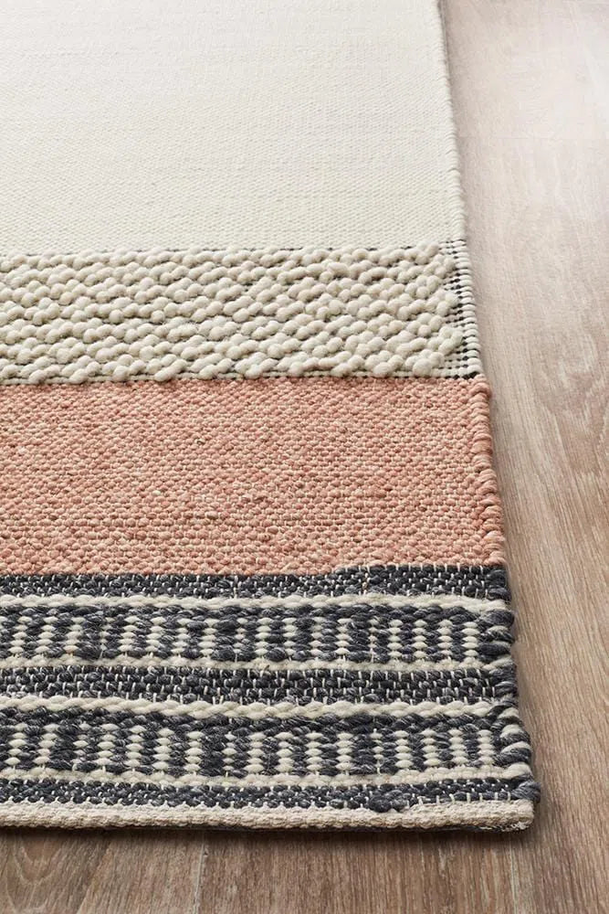 Hudson-Esha Textured Woven Rug White Peach