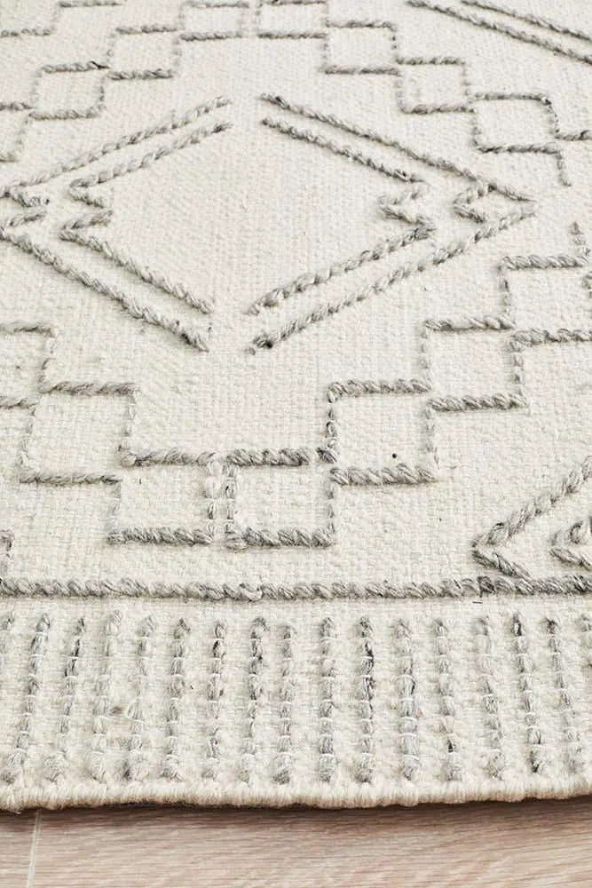 Hudson-Salena Rug Ivory