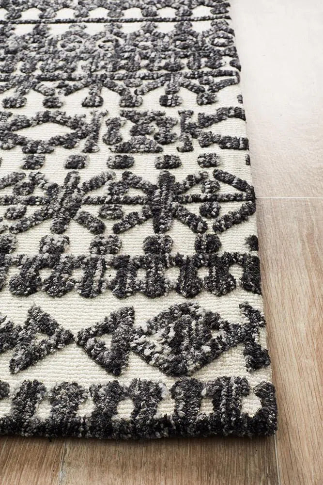 Levi-Rug Culture Levi 363 Ivory