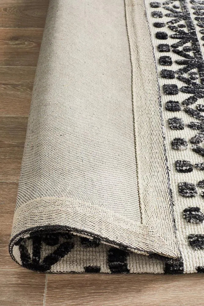 Levi-Rug Culture Levi 363 Ivory