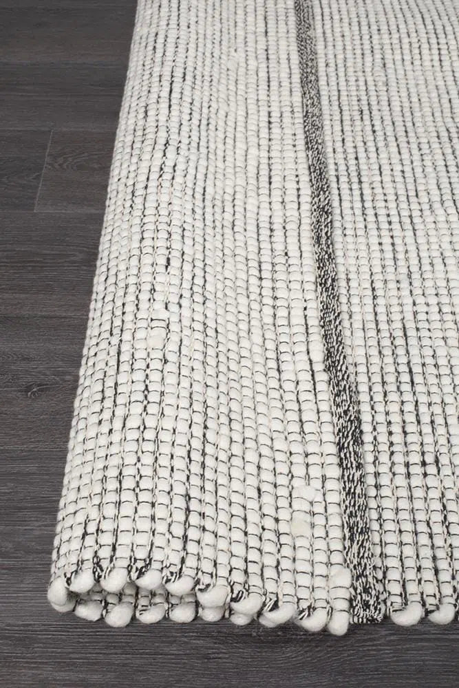 Loft-Loft Stunning Wool Black Rug