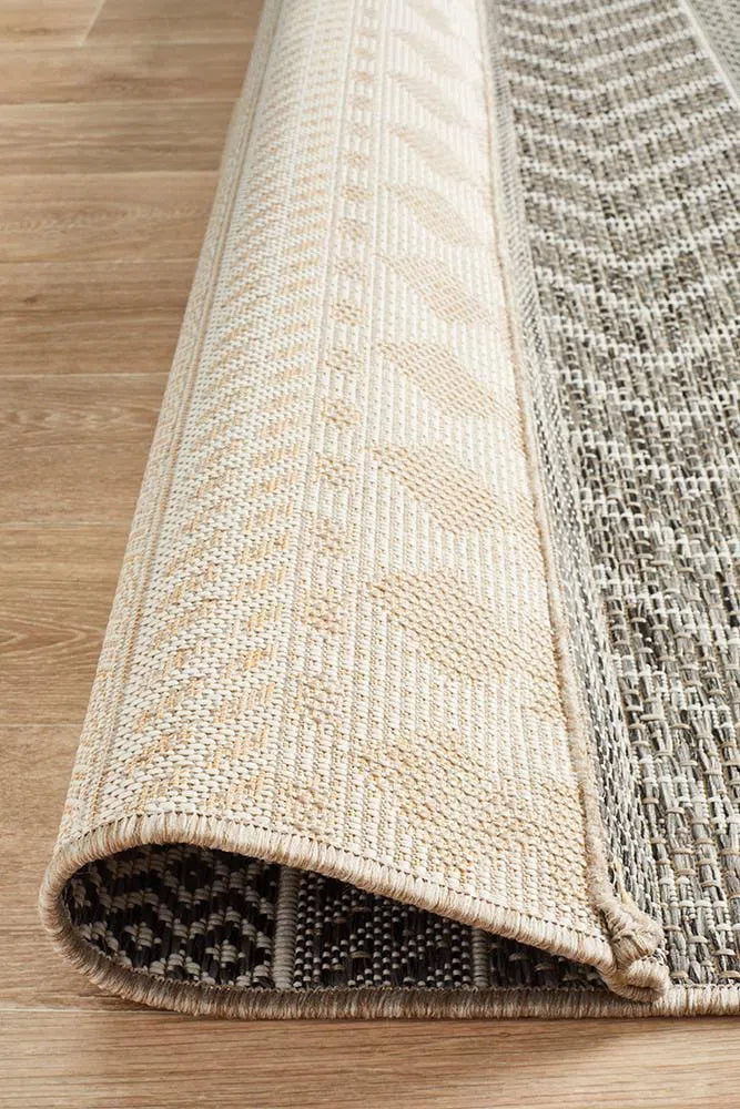 31x55 Rug Terrace 5505 Grey Rug