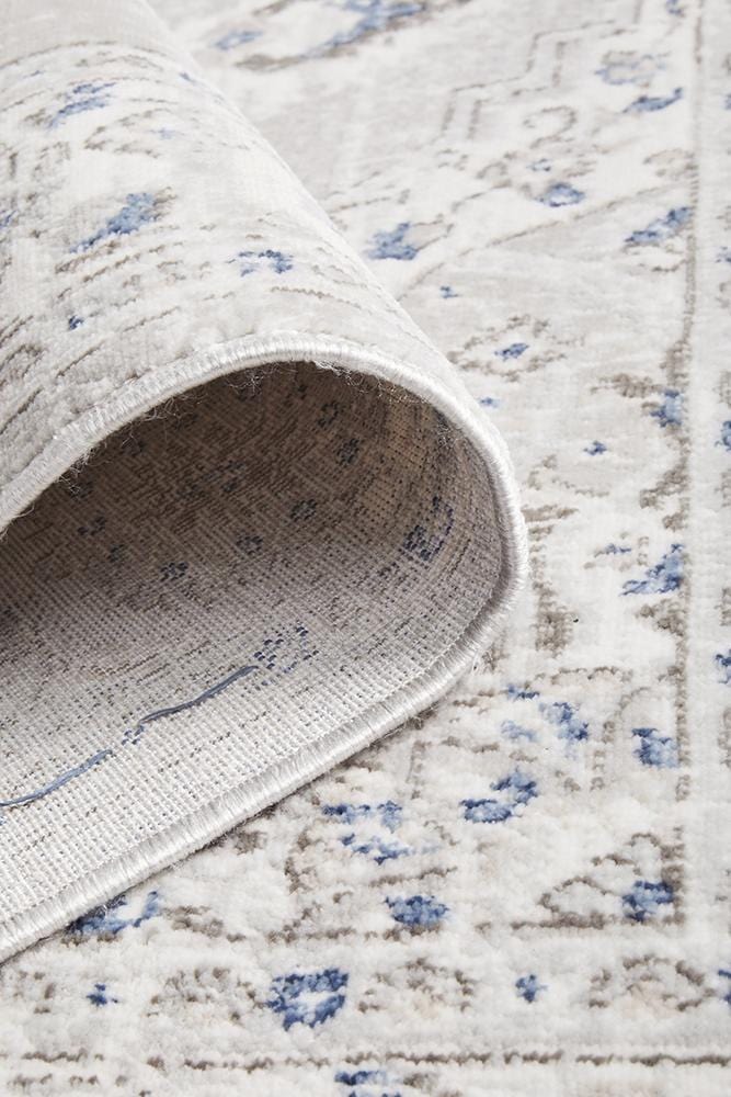 Emotion 77 Silver Rug