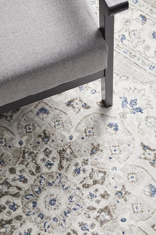 Emotion 77 Silver Rug