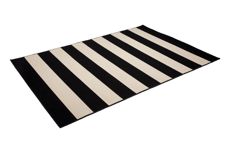 Nyoma Black Outdoor Rug