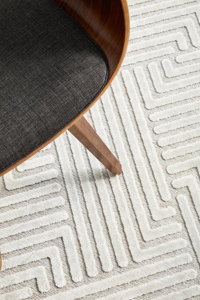 York Cindy Natural White Runner Rug